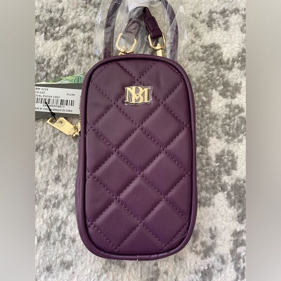 Badgley Mischka Diamond Quilted Oval Crossbody Phone Case in Plum NWT - Picture 2 of 11
